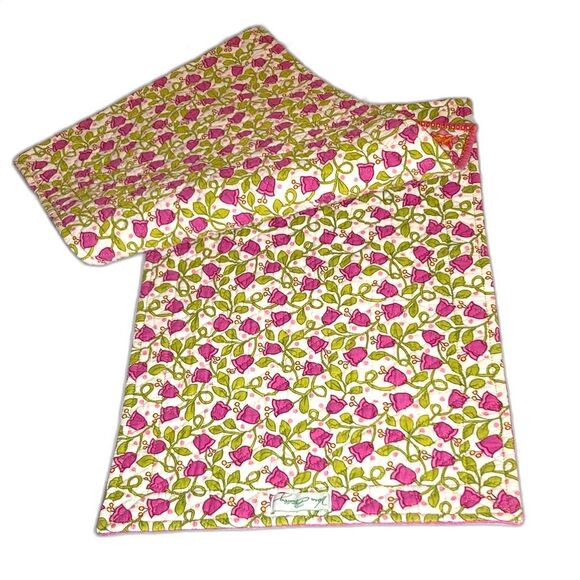 VERA BRADLEY Quilted Placemats Floral Pink Orange Green 17 x 12 inches Set of 2 - Picture 2 of 8